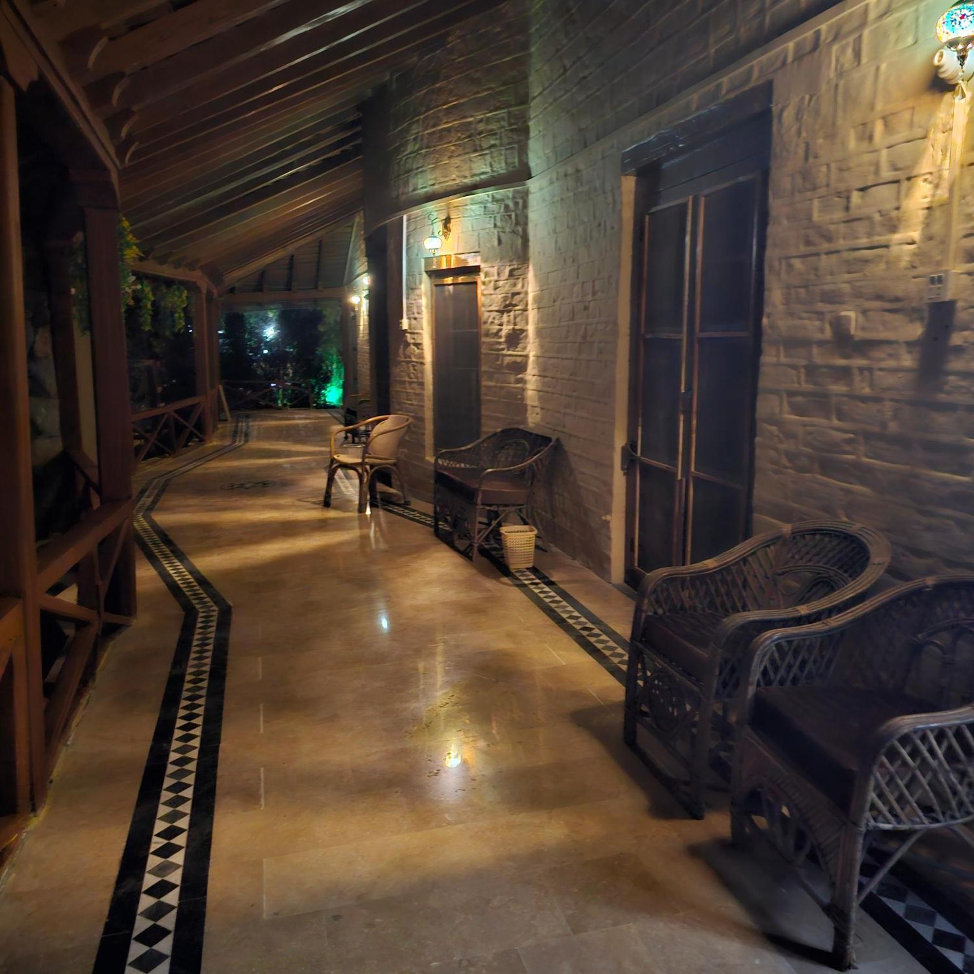 Misty Peaks Resort Murree Exterior foto