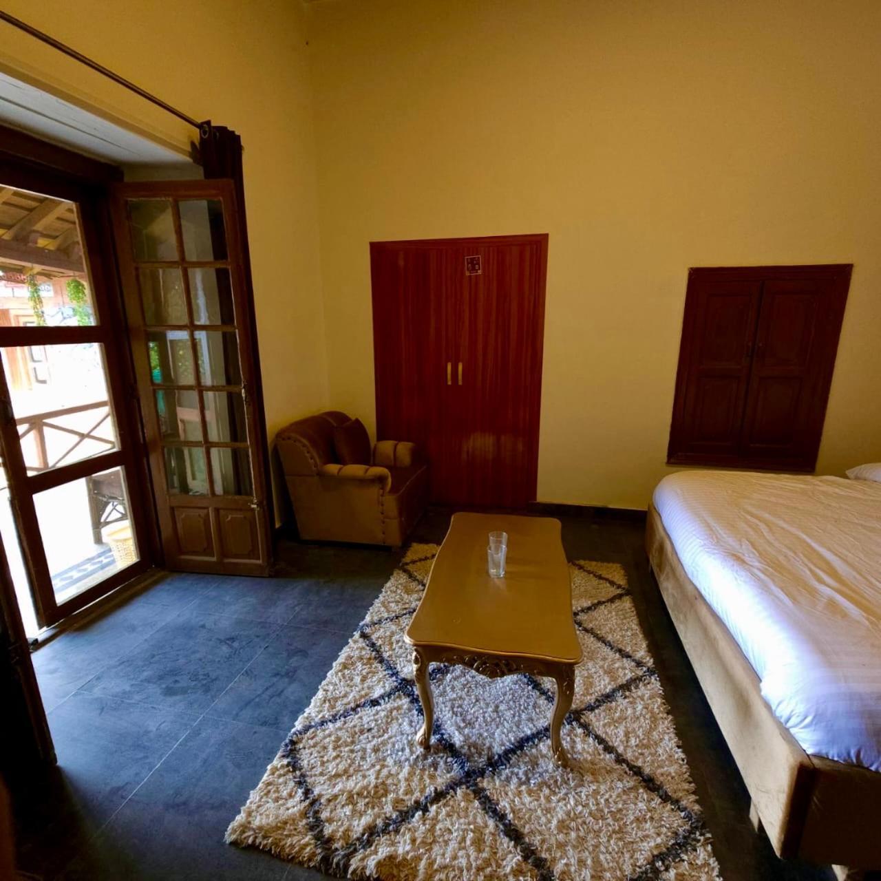 Misty Peaks Resort Murree Exterior foto