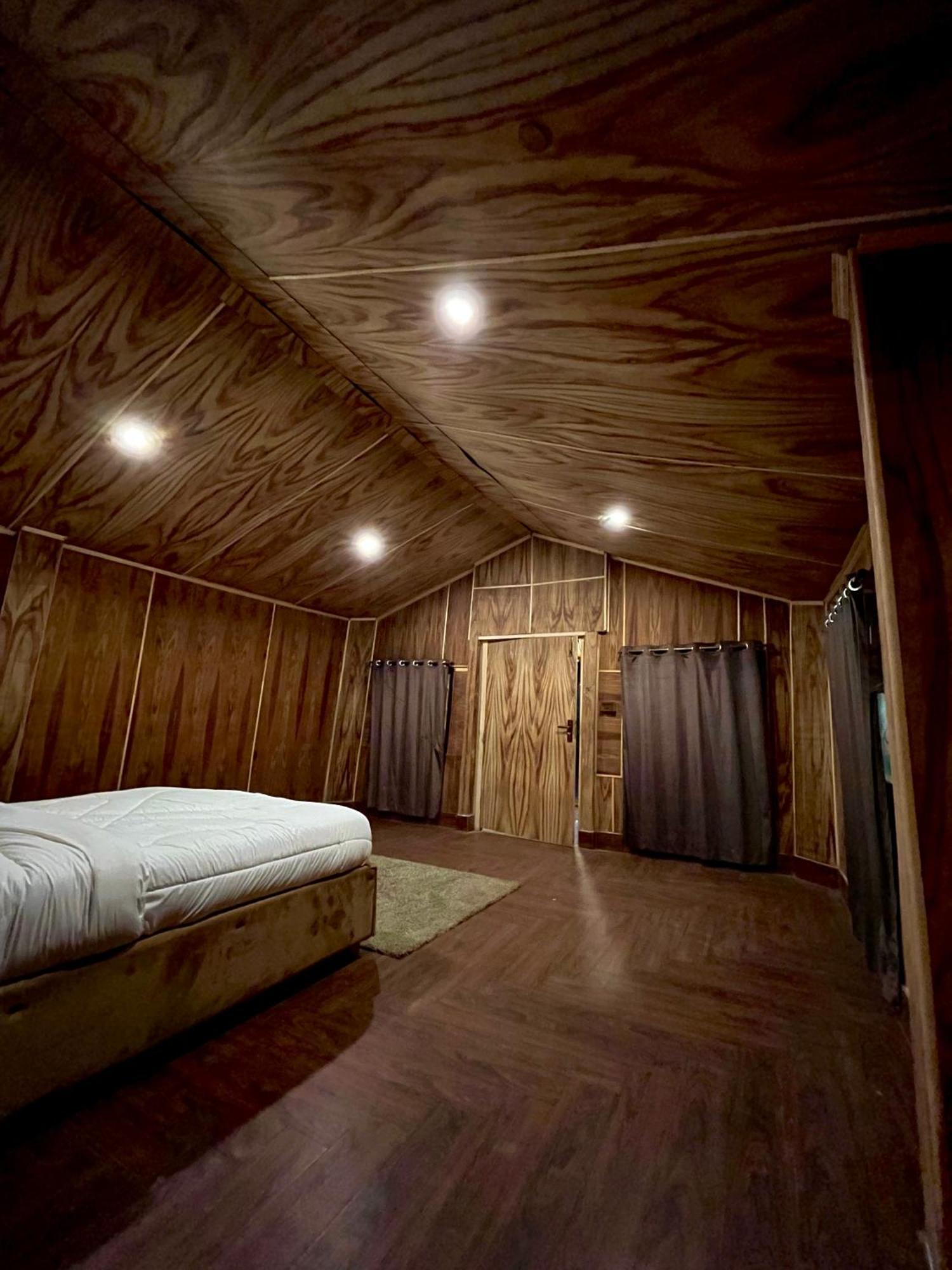 Misty Peaks Resort Murree Exterior foto